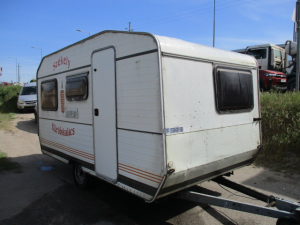 Sterckeman_lak�kocsi_k�ls�